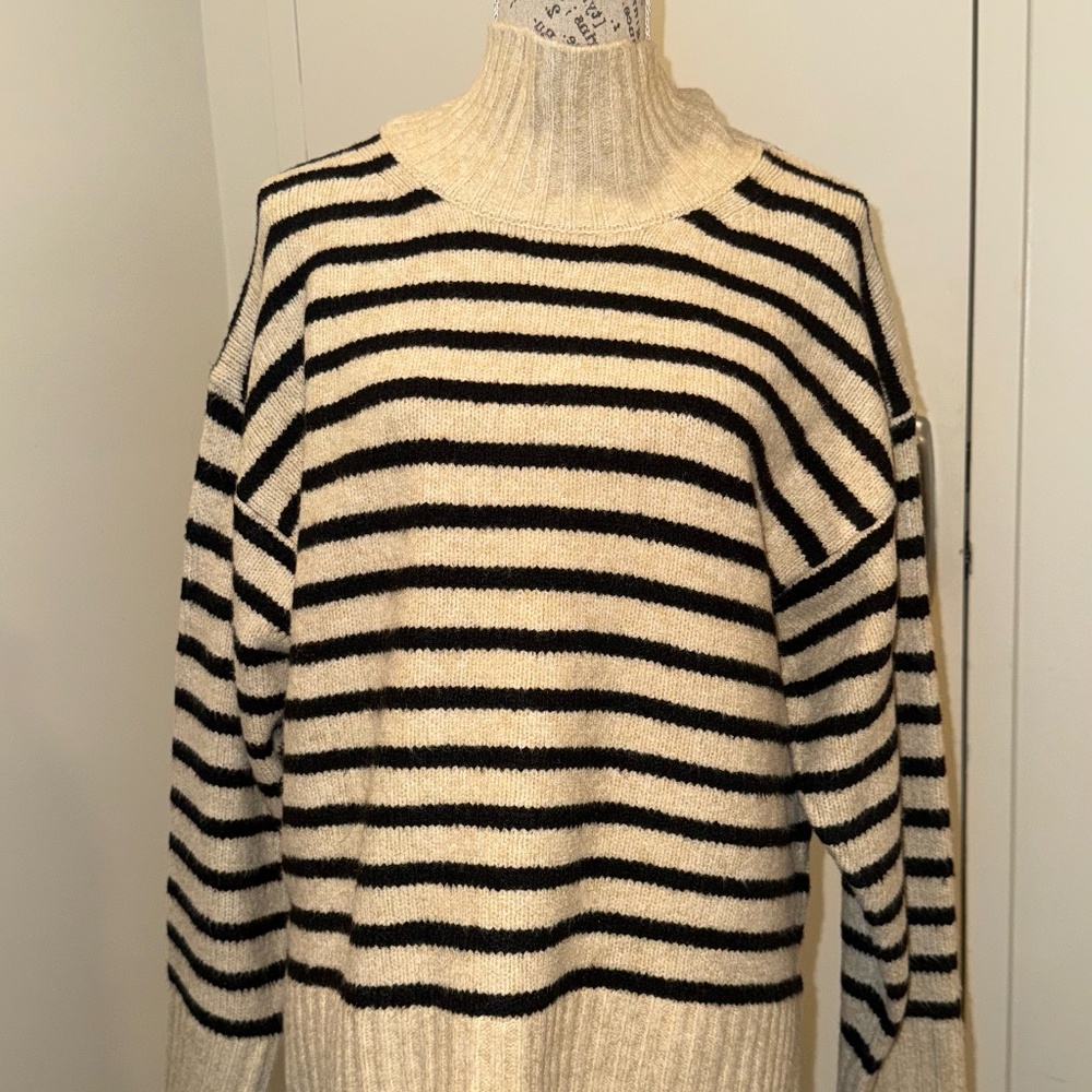 Tan & Black Striped Mock Neck Sweater | Medium | NWNT